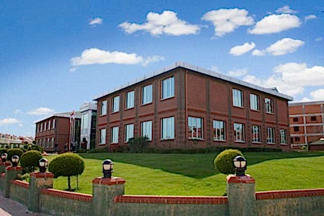 Başakşehir Belediyesi Hizmet Binası