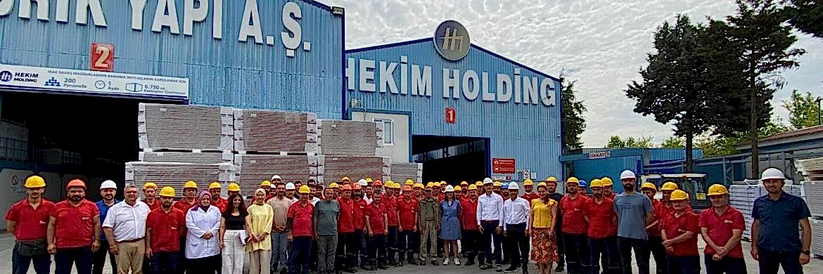 Öner Hekim, Prefabrik Yapı A.Ş. Çalışanlarıyla Bir Araya Geldi
