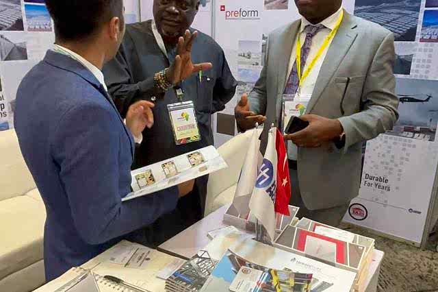 prefabrik-yapi-nijeryada-duzenlenen-afrika-international-housing-showa-katildi-2